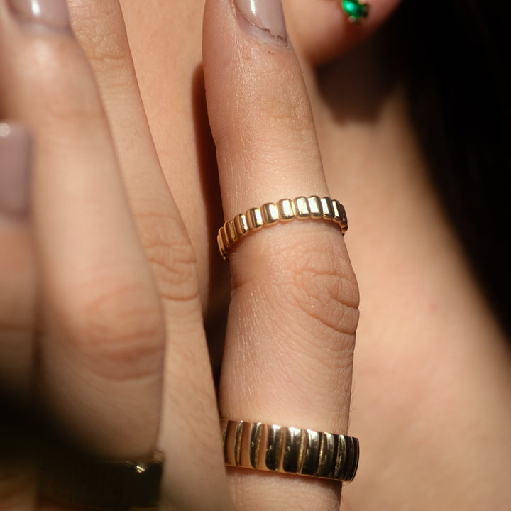 Thick Ribbed Ring - Rings -  -  - Azil Boutique