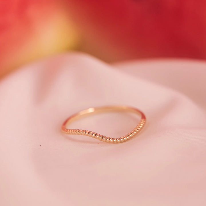 10k Solid Gold Twisted Wave Ring - Rings -  -  - Azil Boutique