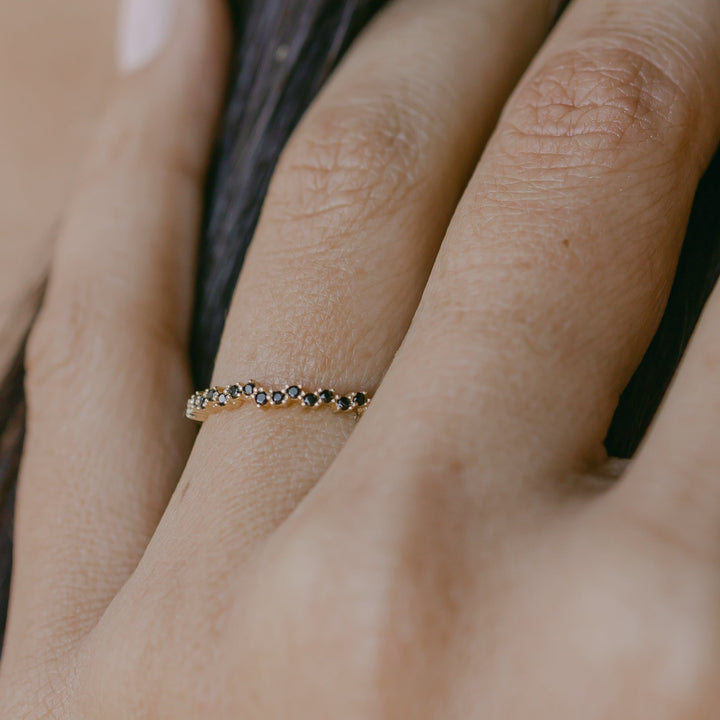 10k Solid Gold Black CZ ZigZag Ring - Rings -  -  - Azil Boutique