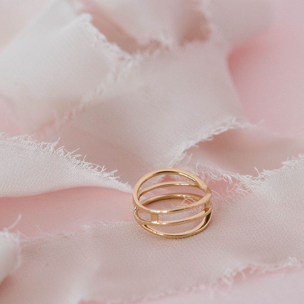 14k Swirl Ring - Rings -  -  - Azil Boutique